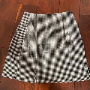 BRANDY MELVILLE SKIRT